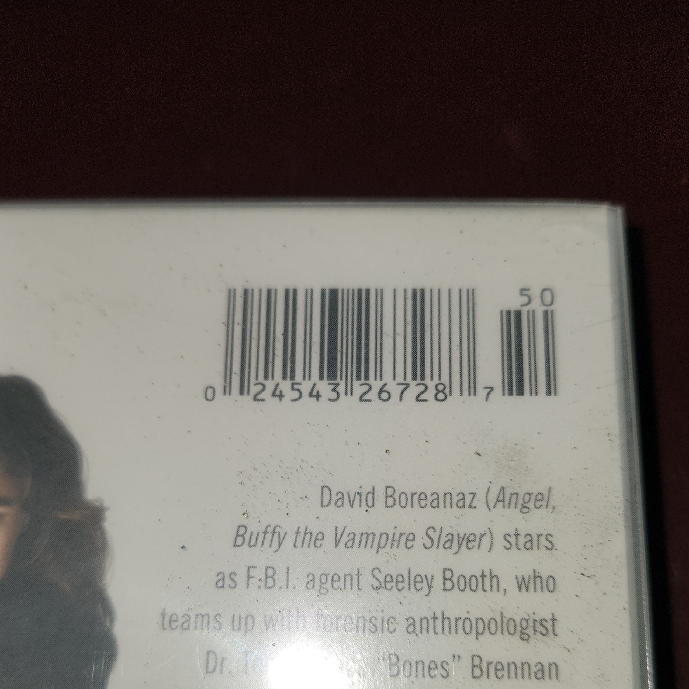 Bones Season One DVD Set - Picture 5 of 6